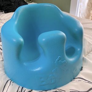 Bumbo seat
